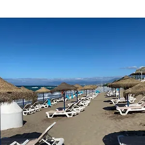 En Con Vistas Al Mar Apartamento Marbella